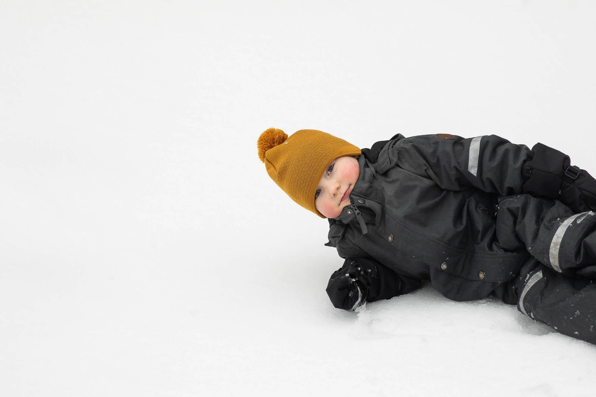 Inspiroidu Kids heijastava pipo tupsu