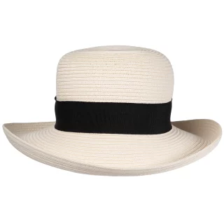 Straw Hat Villa